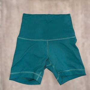 Lululemon Wunder Train High-Rise Shorts 4”
